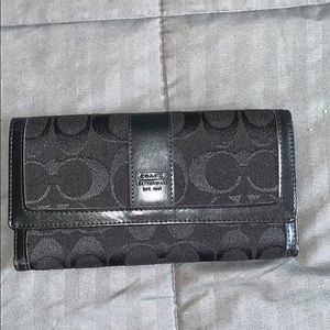 coach wallet